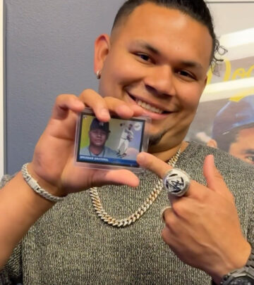 Star reliever delighted by rare collectible during Dodgers' recent series of memorable moments