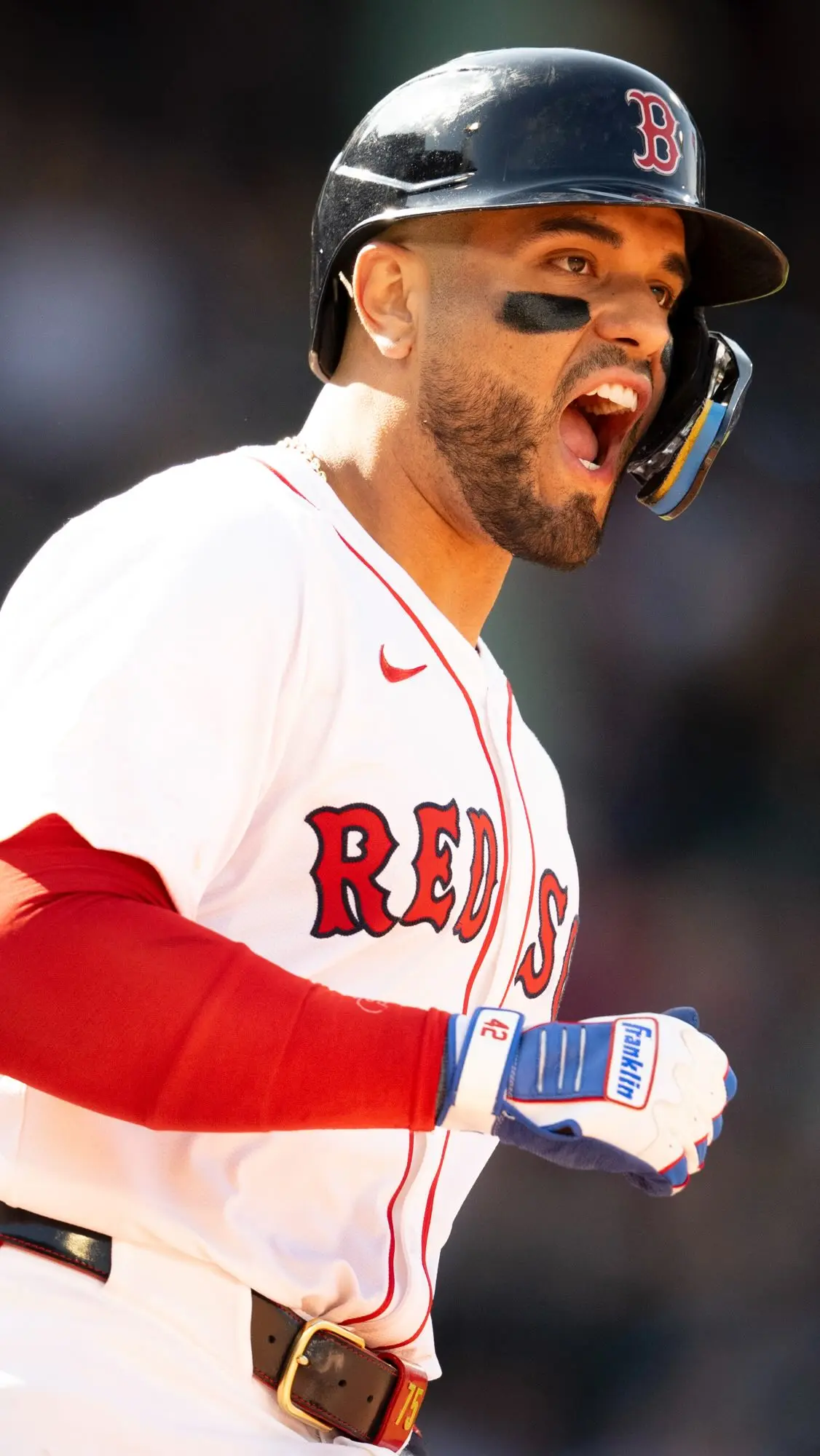 Red Sox Cheer On Catcher Narvy As Boston Shows Strong MLB Spirit Red Sox Cheer On Pitcher Narvy As Boston Shows Strong MLB Spirit