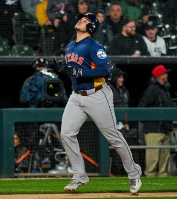 Houston Astros spark intrigue with a cryptic message and hints of explosive play action!!!
