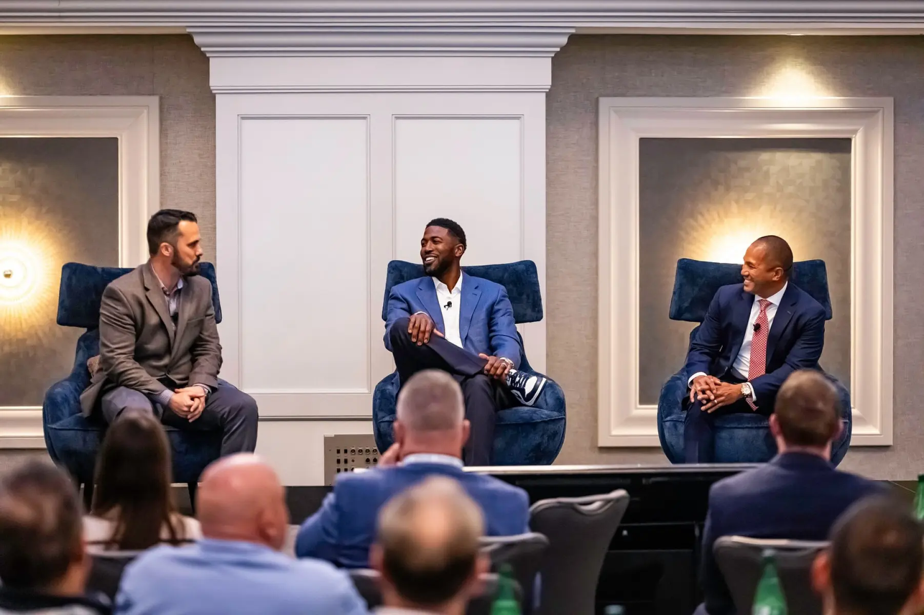 Former pro athlete Dexter Fowler embraces wealth-building, asset stacking and panel talks.