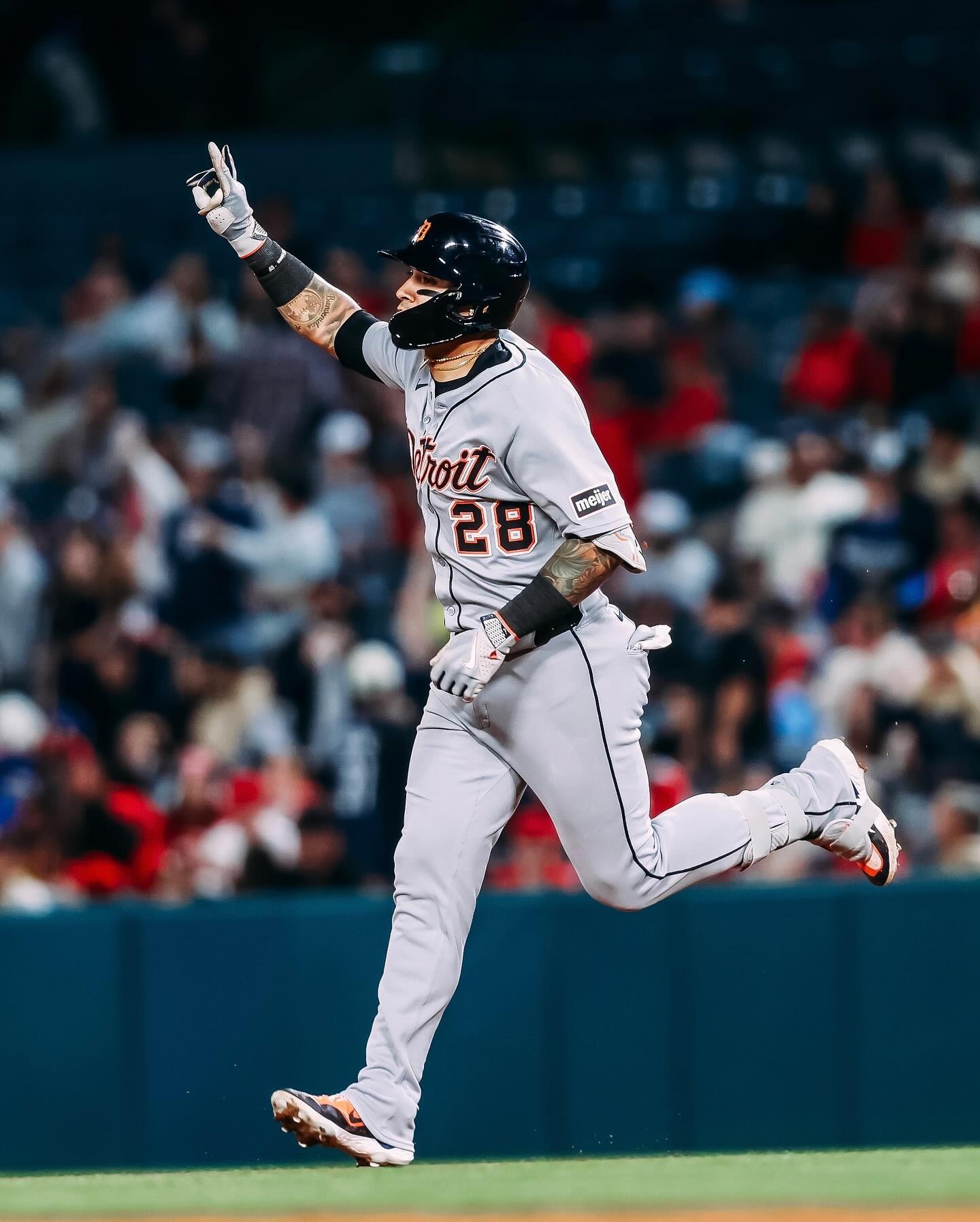 Gritty Tigers Show Unyielding Spirit in Season Push