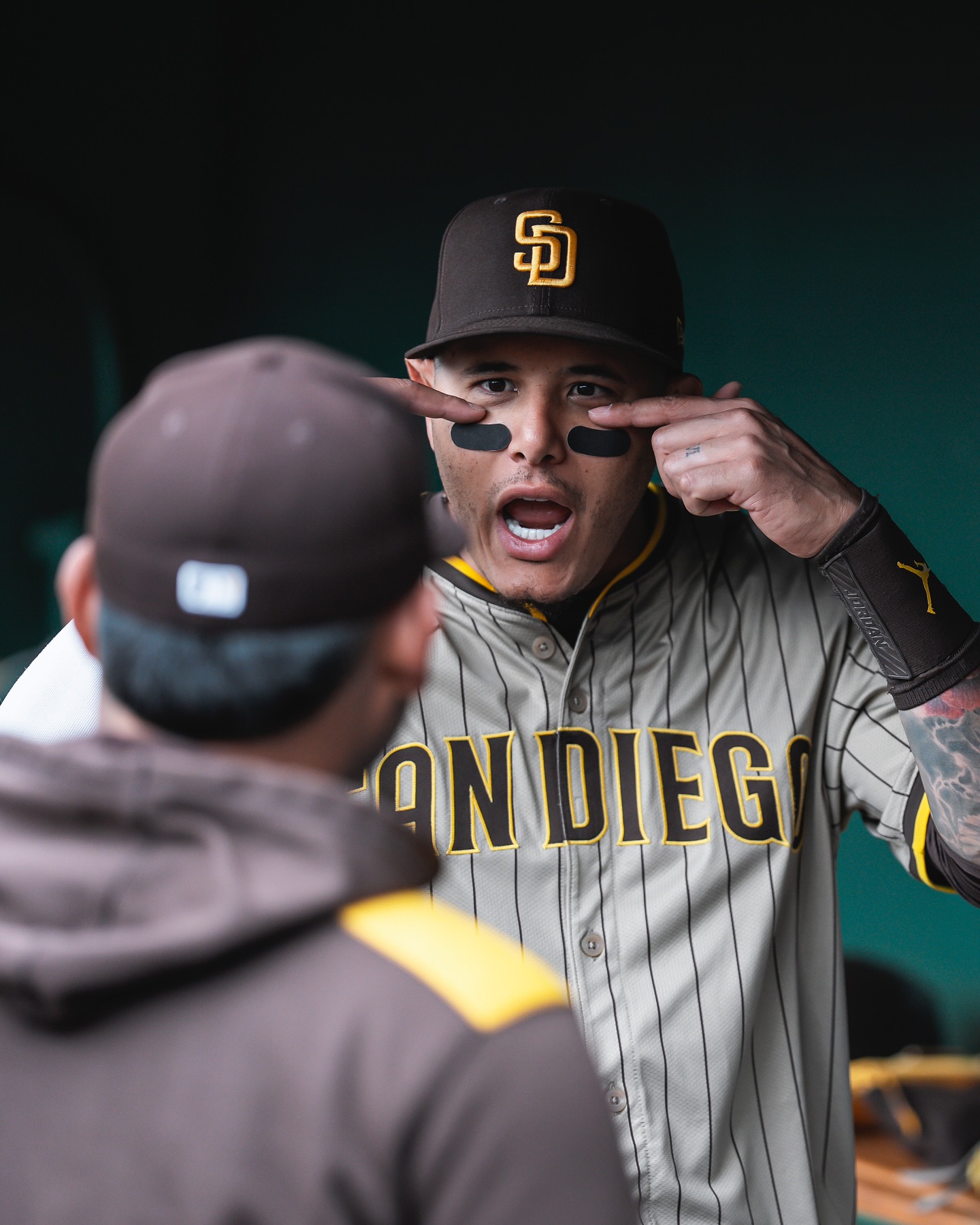 Machado Adopts Custom Eye Black For Padres